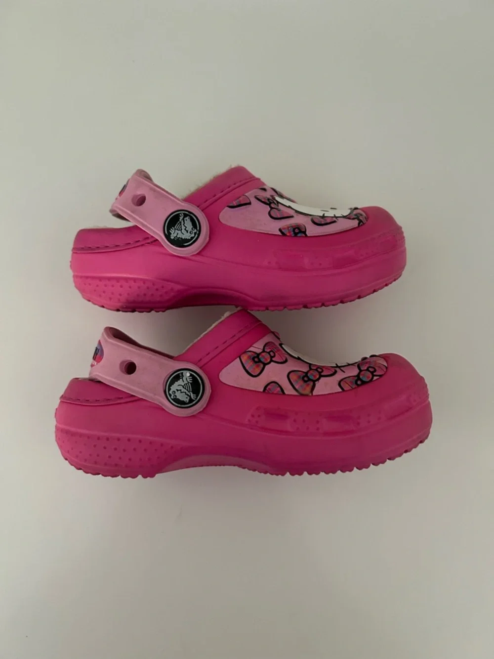 CROCS Hello Kitty Lined Clogs